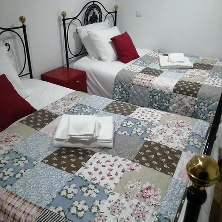 Holiday home Bezerreiracomvida-o Refugio Do Monte Bezerreira