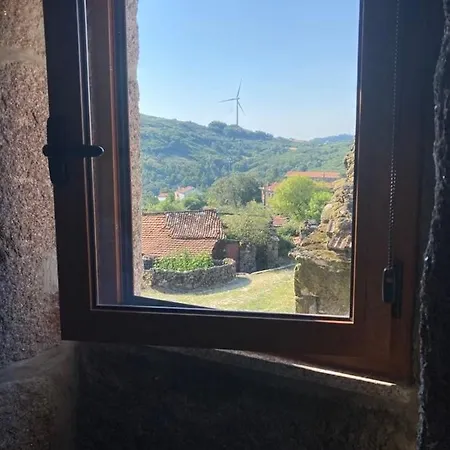 Feriehus Bezerreiracomvida-o Refugio Do Monte *