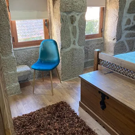 Dom wakacyjny Bezerreiracomvida-o Refugio Do Monte