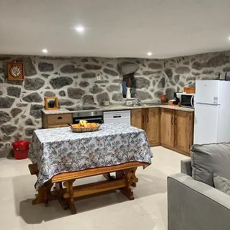 Holiday home Bezerreiracomvida-o Refugio Do Monte