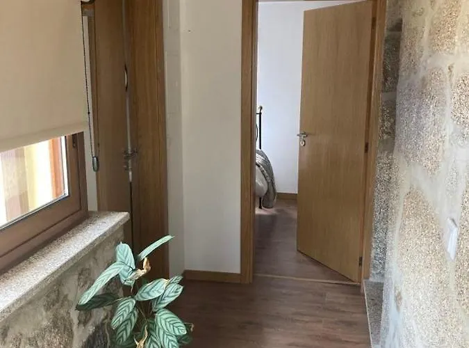 Bezerreiracomvida-o Refugio Do Monte Nyaraló