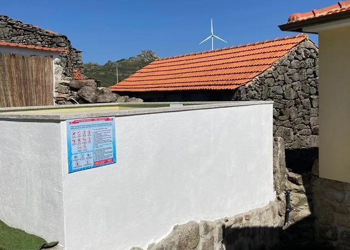 Bezerreiracomvida-o Refugio Do Monte Nyaraló